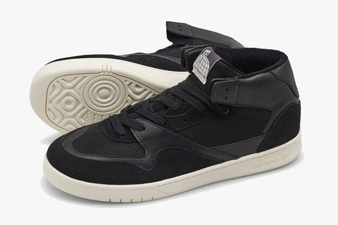 CM002 MID - Black/ White D20