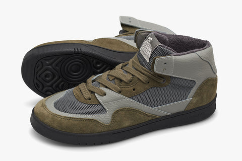 CM002 MID - Olive/ Grey/ Black D20