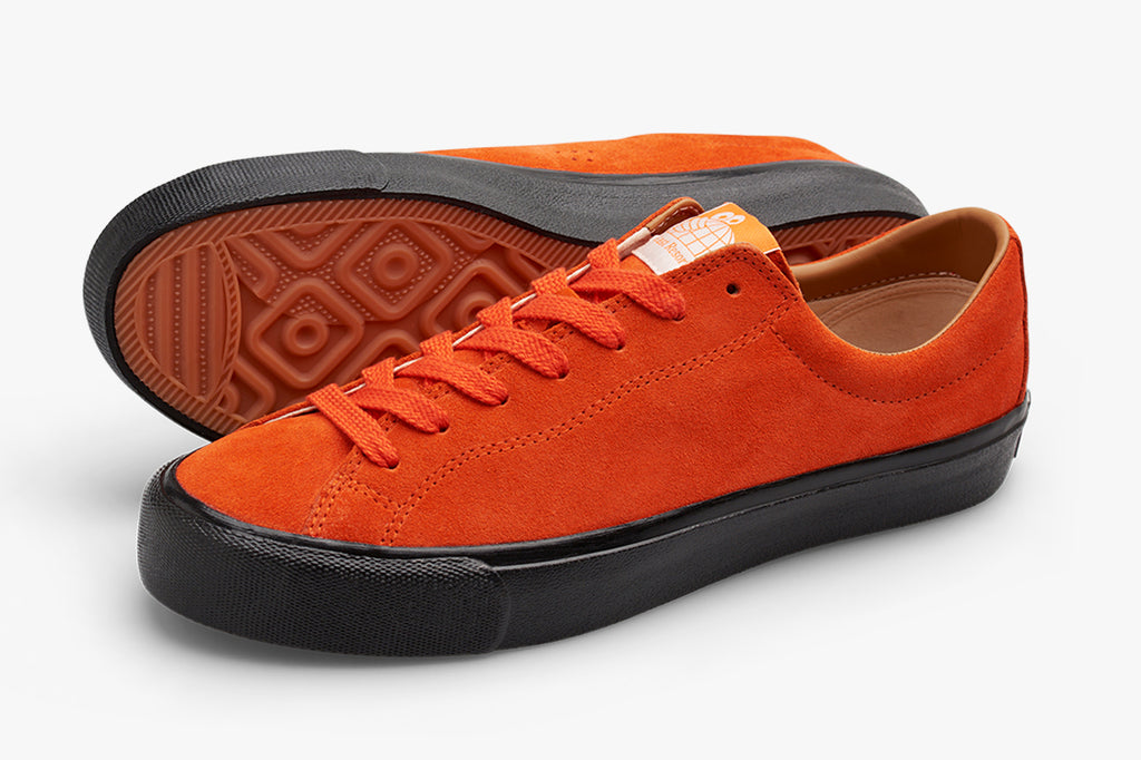 VM003 SUEDE LO - Flame Orange/Black D9 - styrus