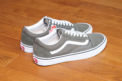 OLD SKOOL - Grape Leaf/True White